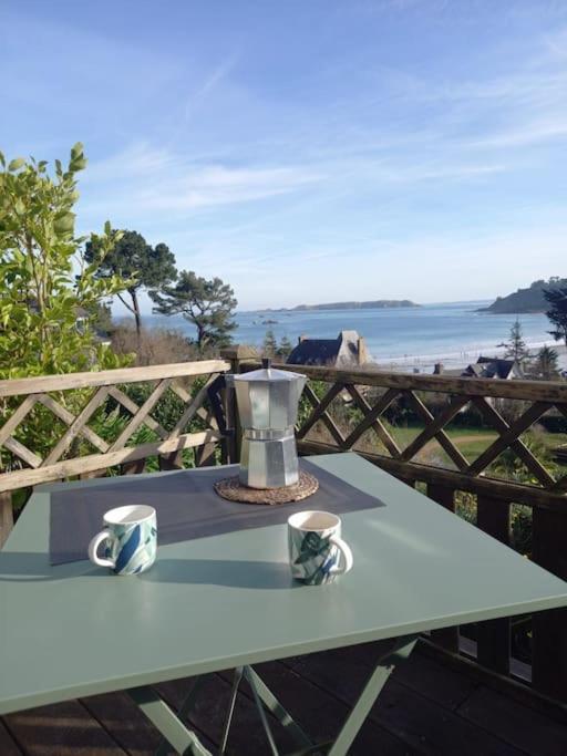 Studio Vue Mer - Plage De Trestraou Perros-Guirec Exterior foto